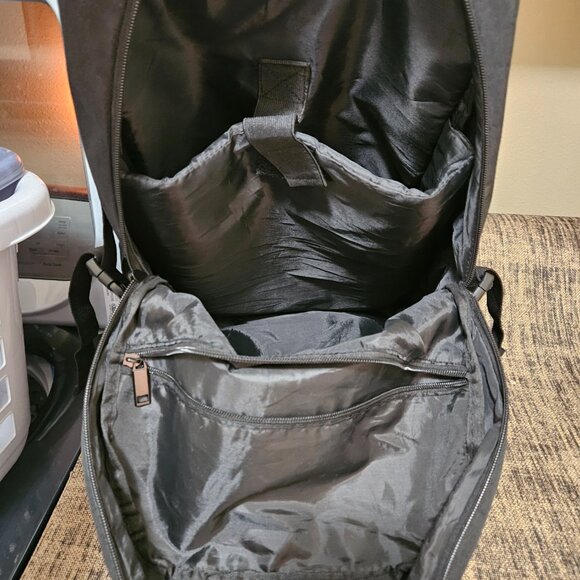 Black Hotworx backpack - Picture 7 of 8